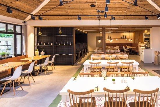 Die Hofschenke by Wirthshof